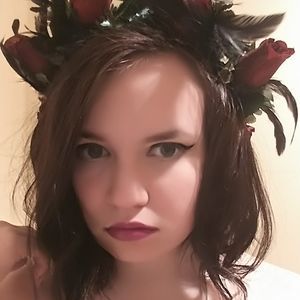 Meet your Posher, Makayla